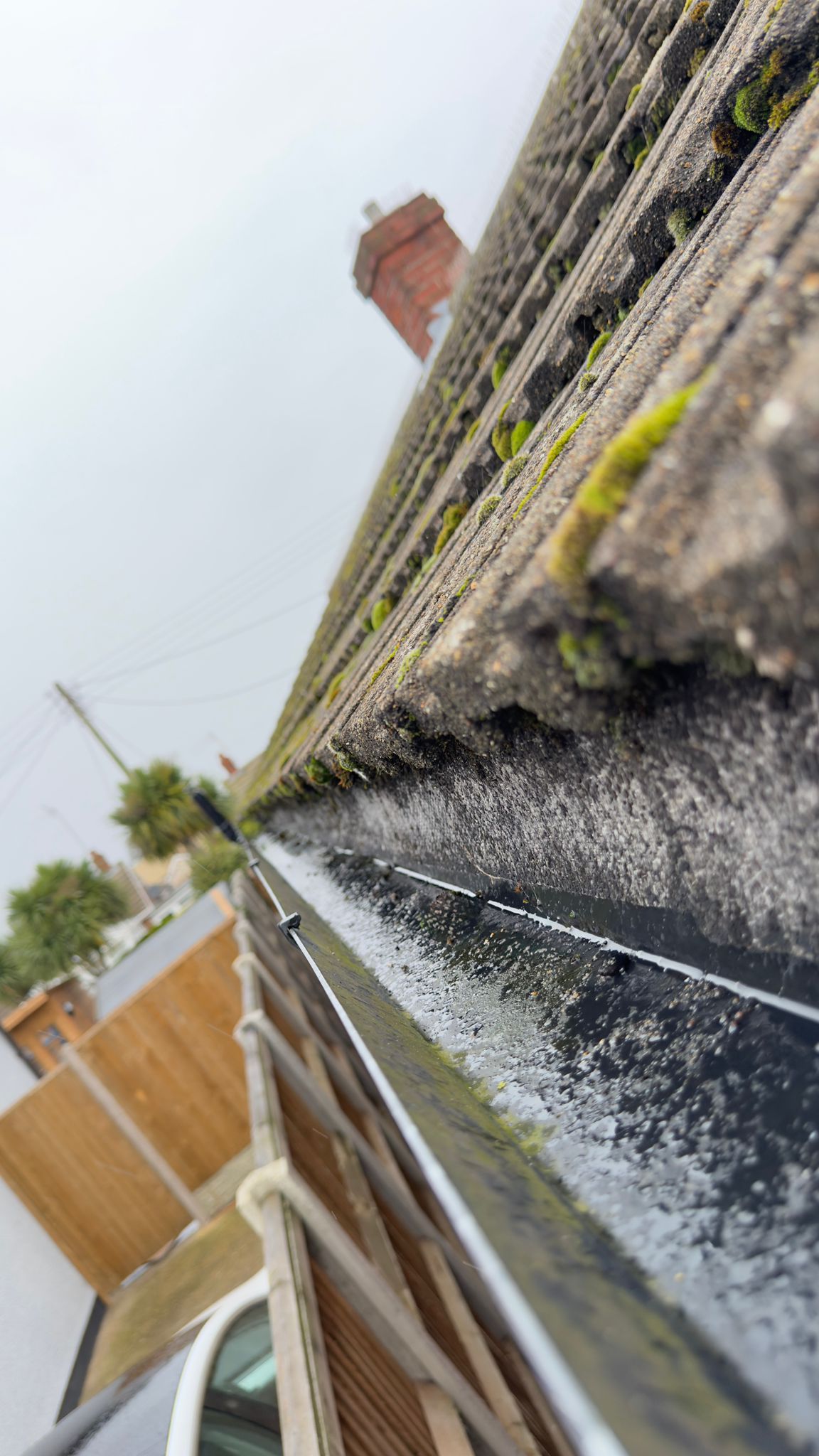 Professional gutter cleaning in Lowestoft with proper water drainage