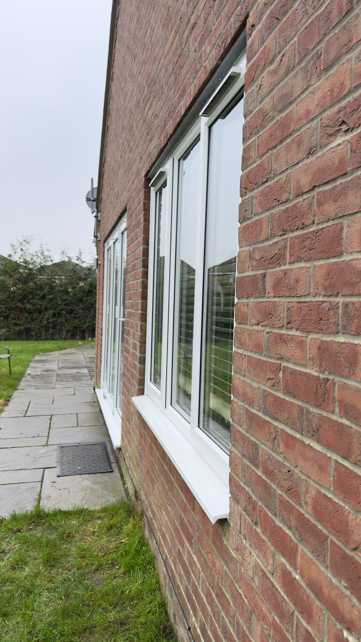 Professional window cleaning in Lowestoft brightens interior